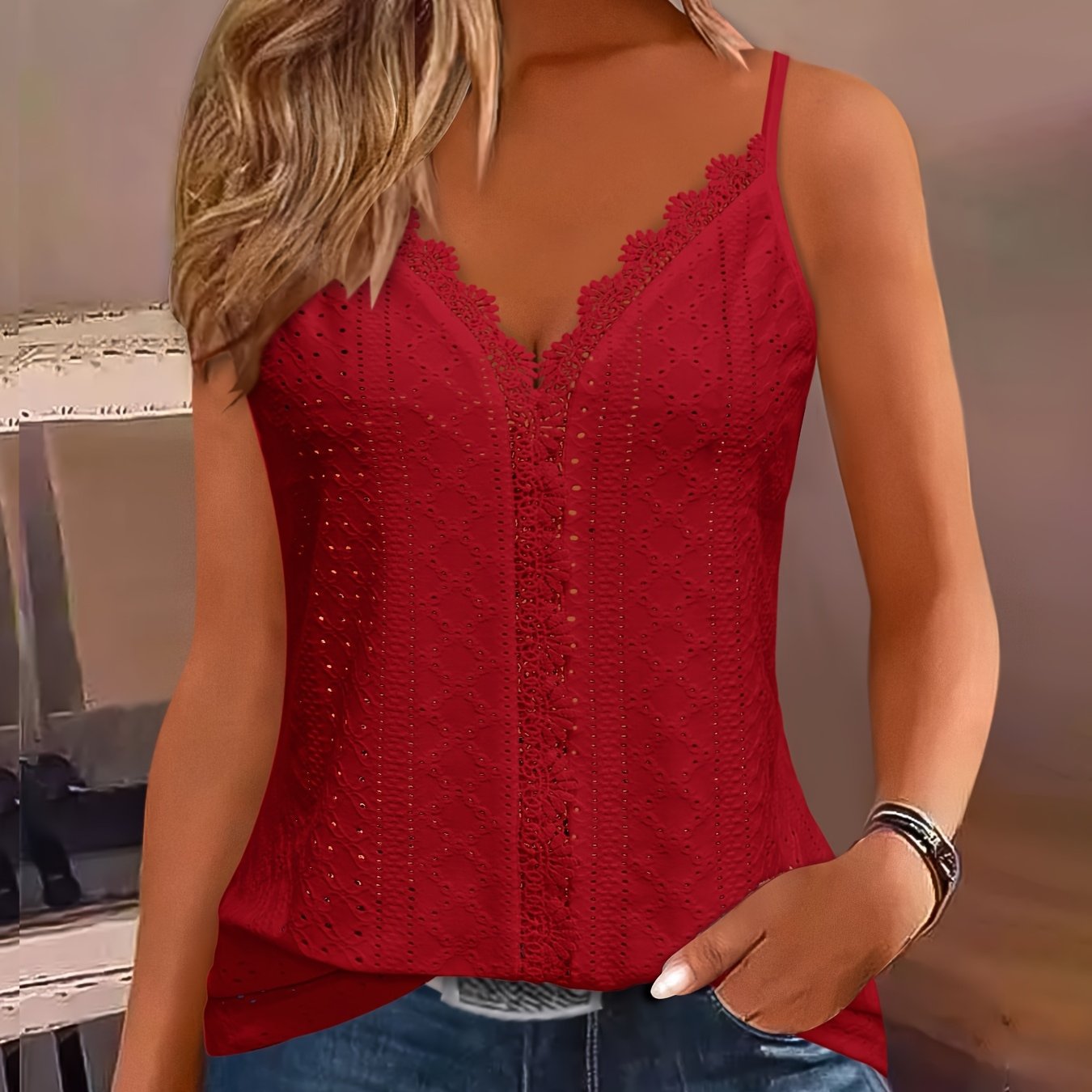 Womens Casual Elegant V-Neck Sleeveless Eyelet Detail Lace Trim Cami Top