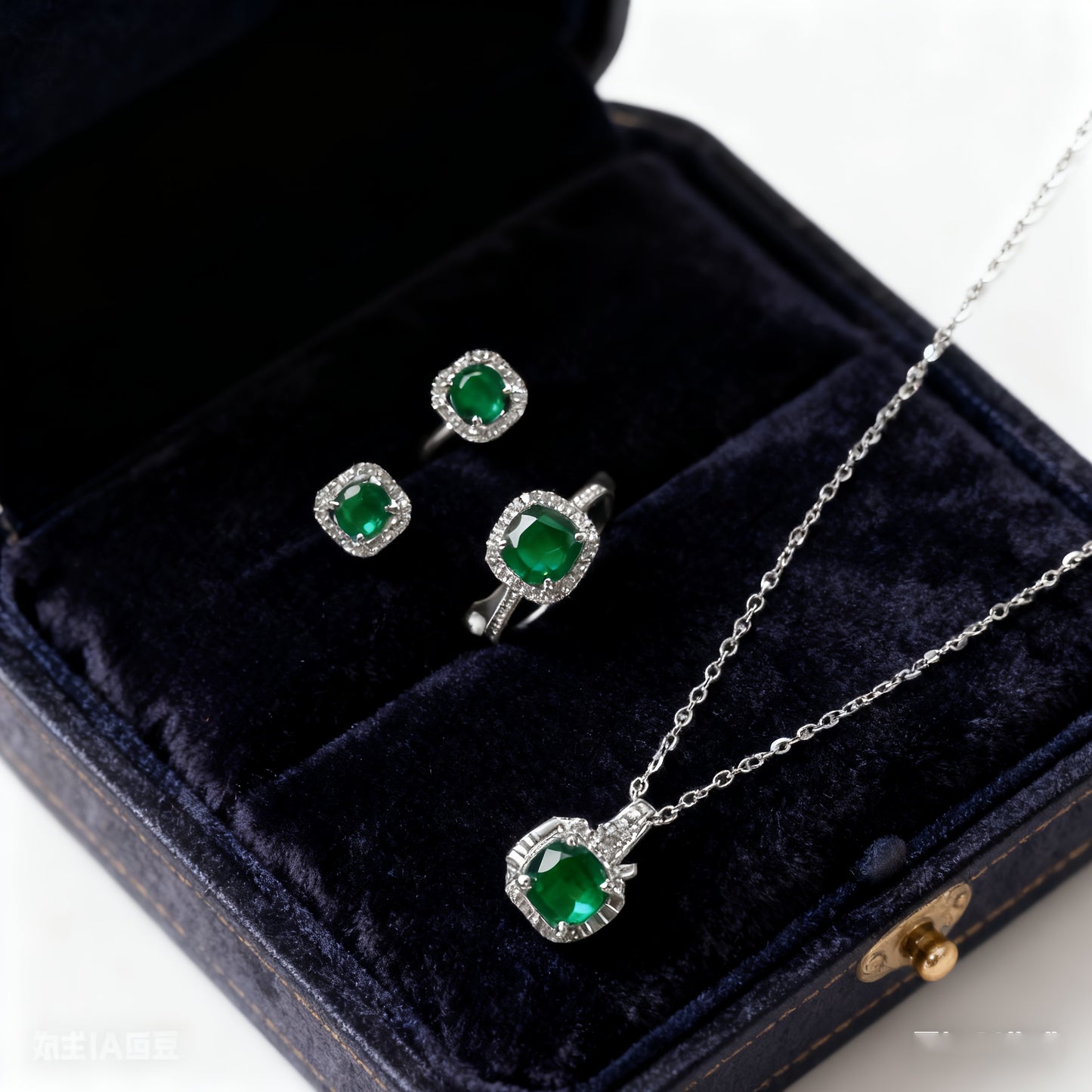 Womens Elegant 3pcs 925 Silver Plated Moissanite Jewellery Set