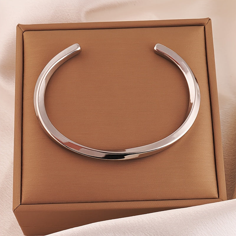 Unisex Stylish Stainless Steel Mobius Open Bangle