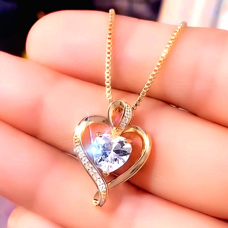 Womens 18K Gold Plated Elegant Heart Pendant Necklace