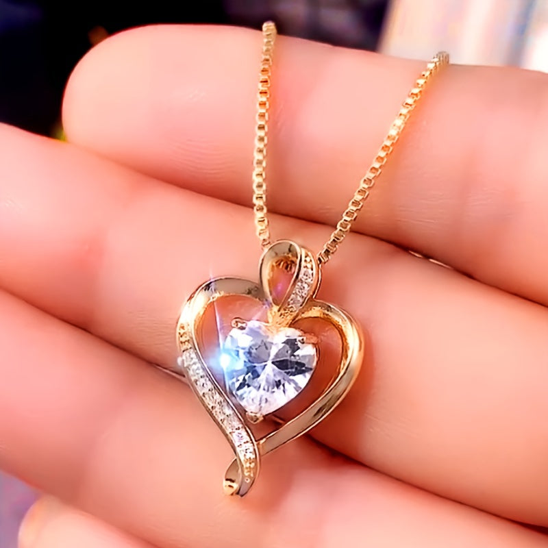 Womens 18K Gold Plated Elegant Heart Pendant Necklace