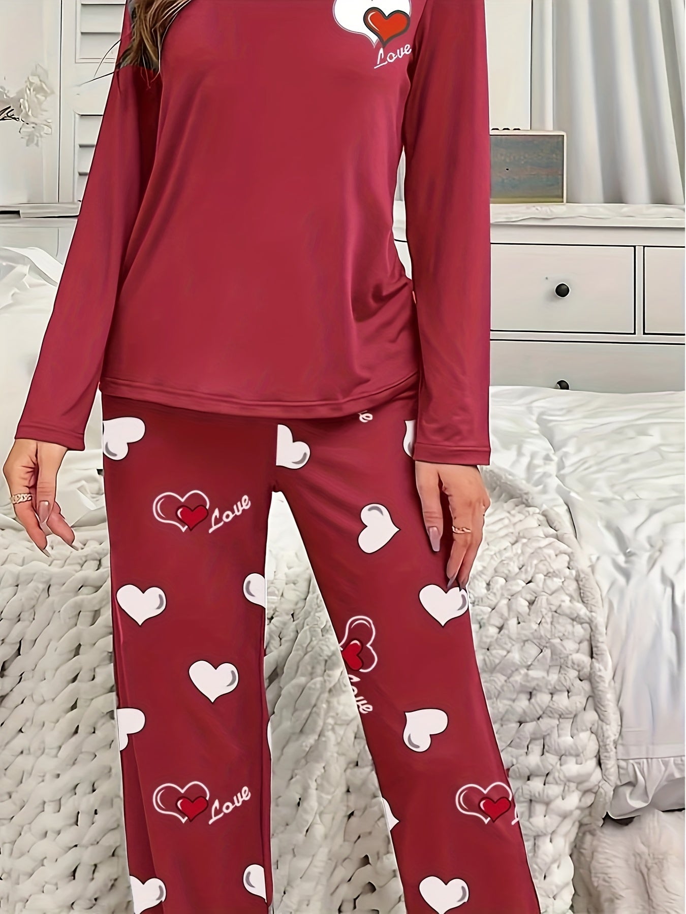 Womens Heart Pattern Long Sleeve & Pants Round Neck Loose Fit Pyjama Set