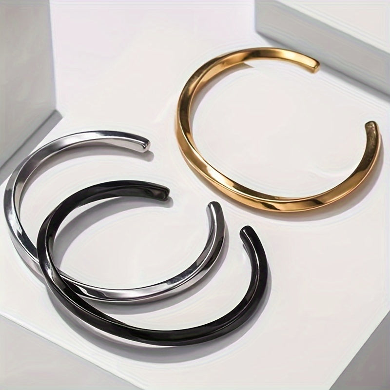 Unisex Stylish Stainless Steel Mobius Open Bangle
