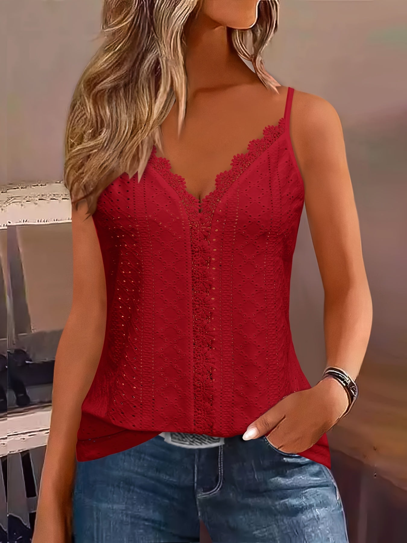 Womens Casual Elegant V-Neck Sleeveless Eyelet Detail Lace Trim Cami Top