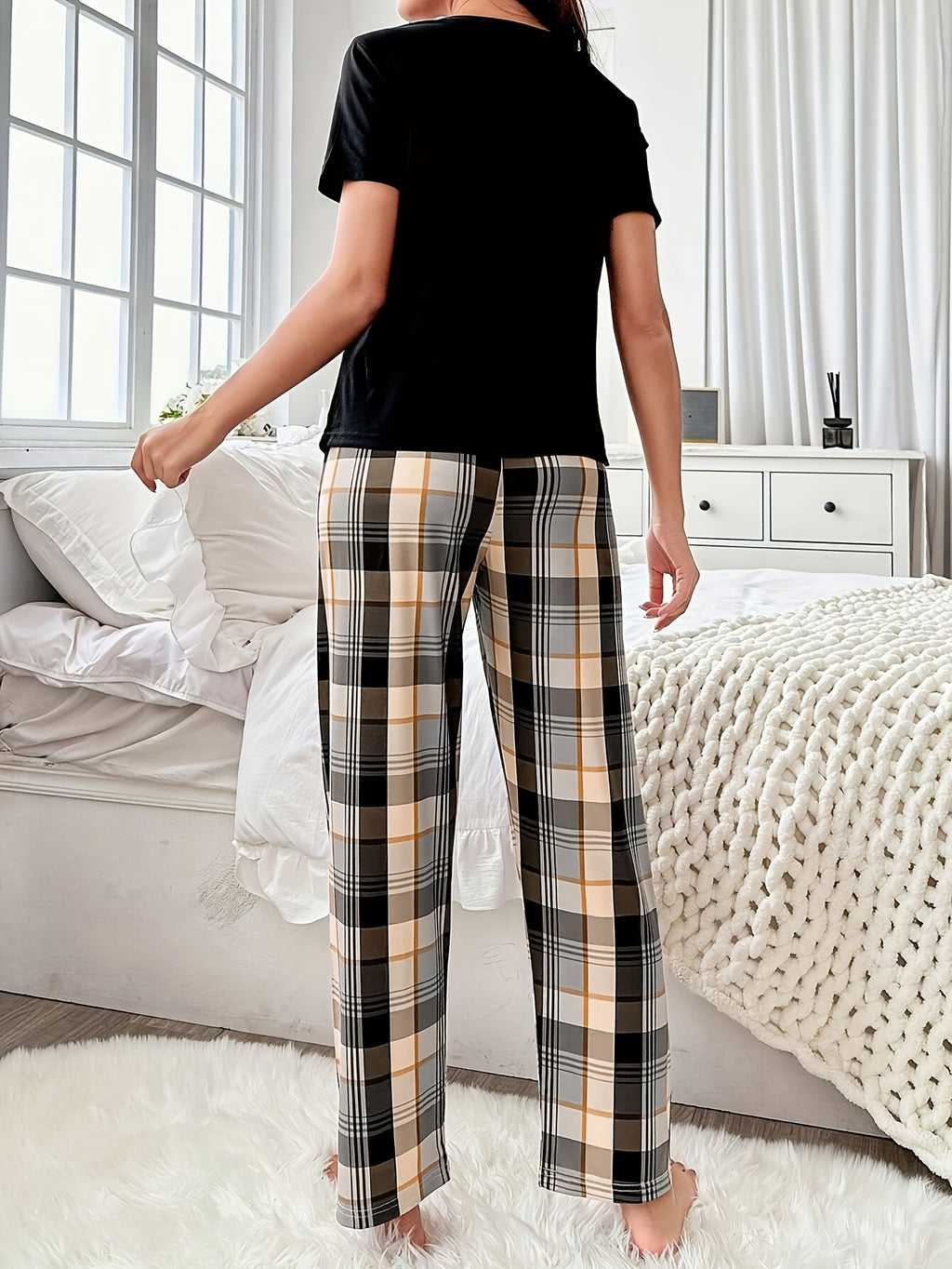 Womens Casual Comfortable Relaxed Fit Plaid Heart & Slogan Print Pyjama Set