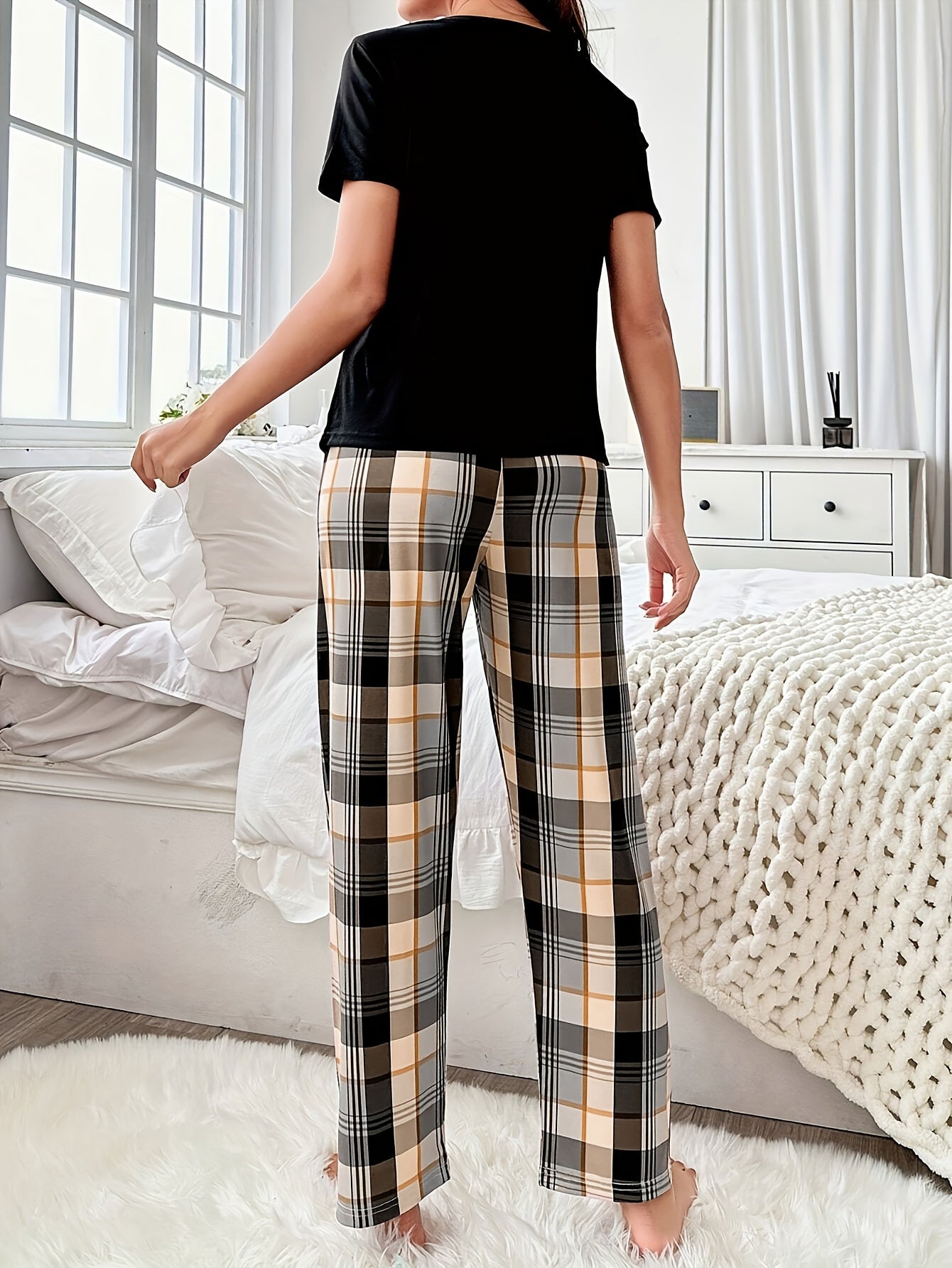 Womens Casual Comfortable Relaxed Fit Plaid Heart & Slogan Print Pyjama Set