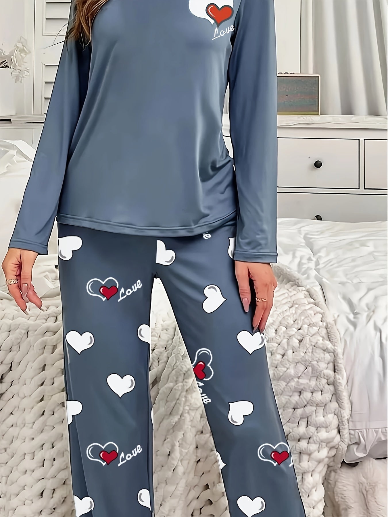 Womens Heart Pattern Long Sleeve & Pants Round Neck Loose Fit Pyjama Set