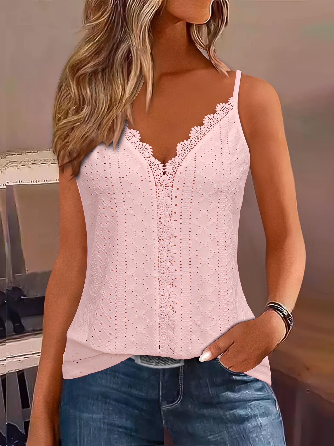 Womens Casual Elegant V-Neck Sleeveless Eyelet Detail Lace Trim Cami Top