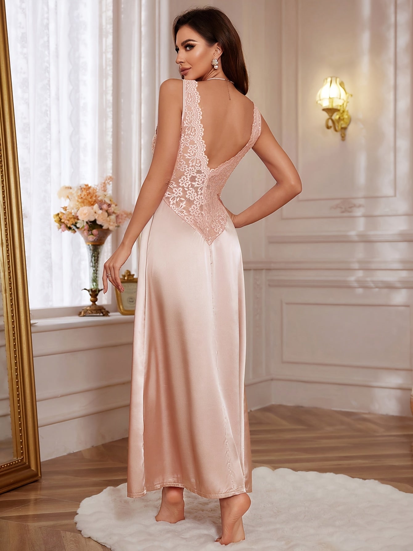 Womens Luxury Elegant Satin Sleeveless V-Neck Nightgown