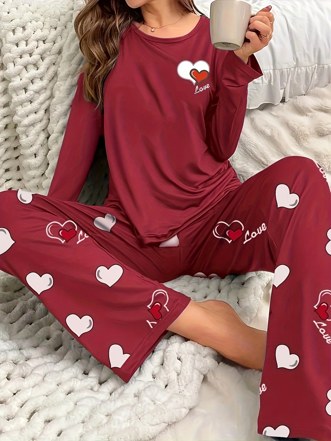 Womens Heart Pattern Long Sleeve & Pants Round Neck Loose Fit Pyjama Set
