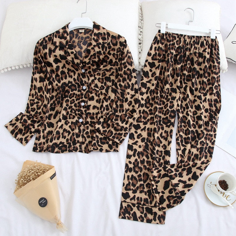 Womens Printed 2pc Long Sleeved Top Trouser Pyjama Set