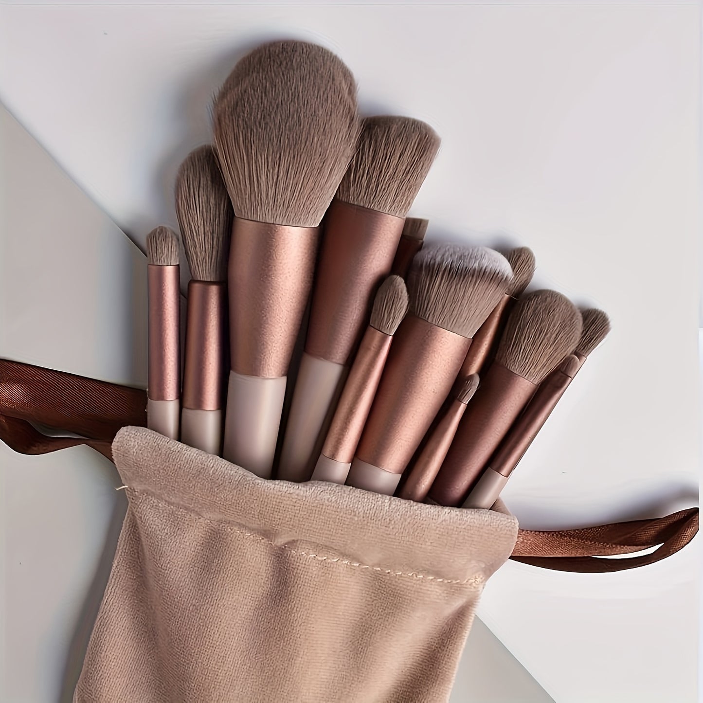 Luxury 13pcs Makeup Brush Set Soft Synthetic Bristles With Travel Bag