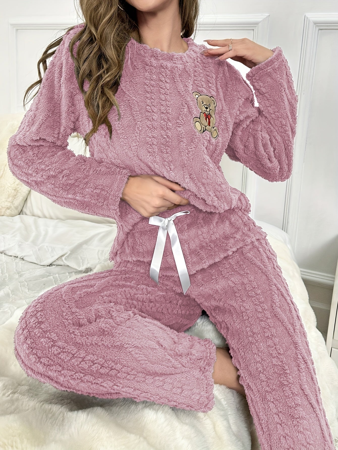Womens Casual Bear Embroidered Thick Long Sleeve Round Neck Top & Pants Set
