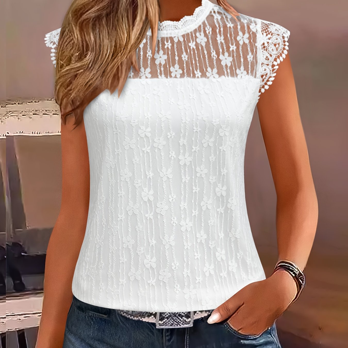 Womens Elegant Lace-Trimmed Floral Pattern Short Sleeve Round Neck Top