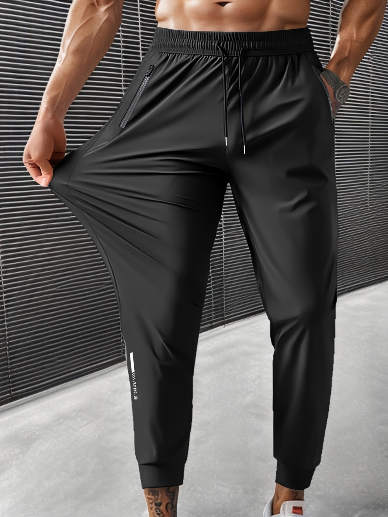 Mens Breathable Stretch Athletic Jogger Pants With Zipper Pockets