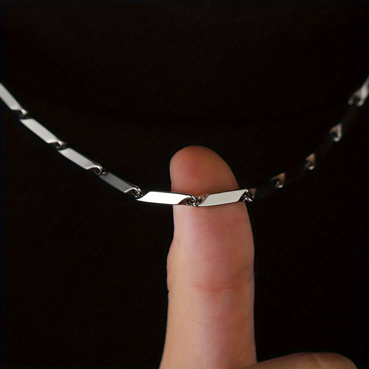 Mens Sleek White Gold Plated Geometric Design Chain Necklace