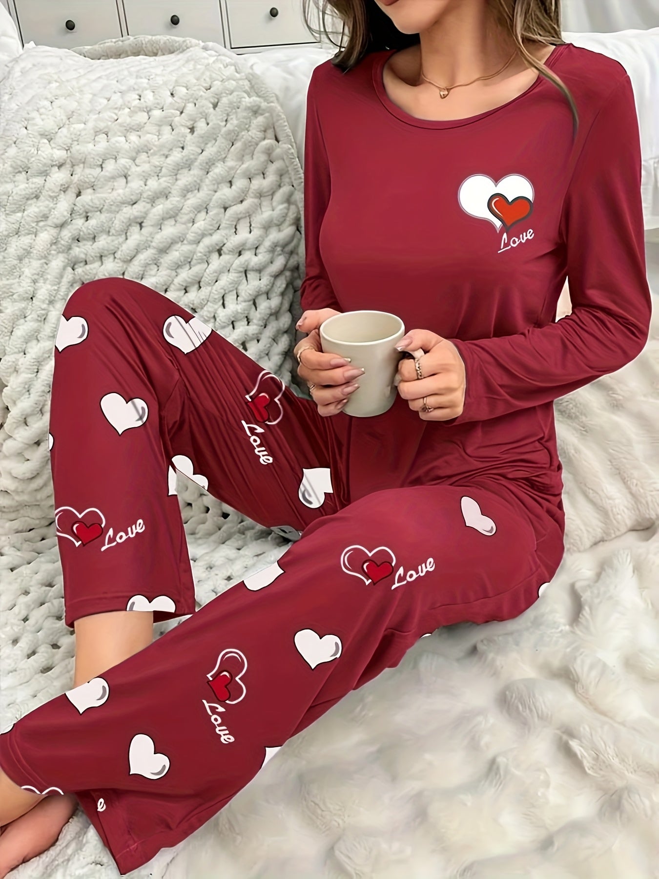 Womens Heart Pattern Long Sleeve & Pants Round Neck Loose Fit Pyjama Set