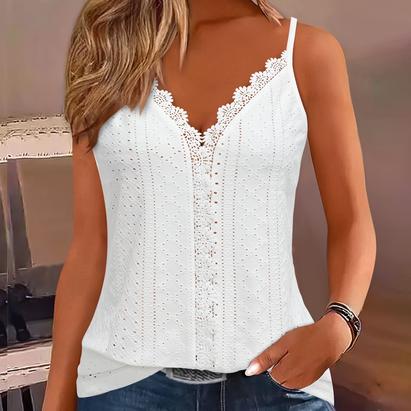 Womens Casual Elegant V-Neck Sleeveless Eyelet Detail Lace Trim Cami Top