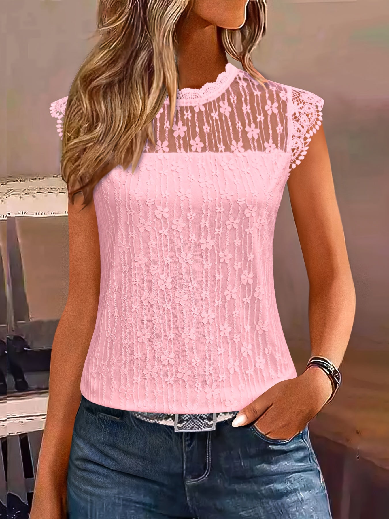 Womens Elegant Lace-Trimmed Floral Pattern Short Sleeve Round Neck Top