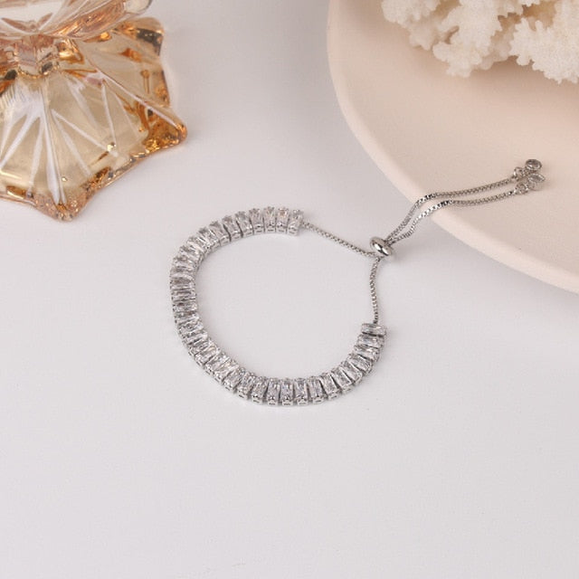 Womens Luxury Flower Design Adjustable Party Bracelet